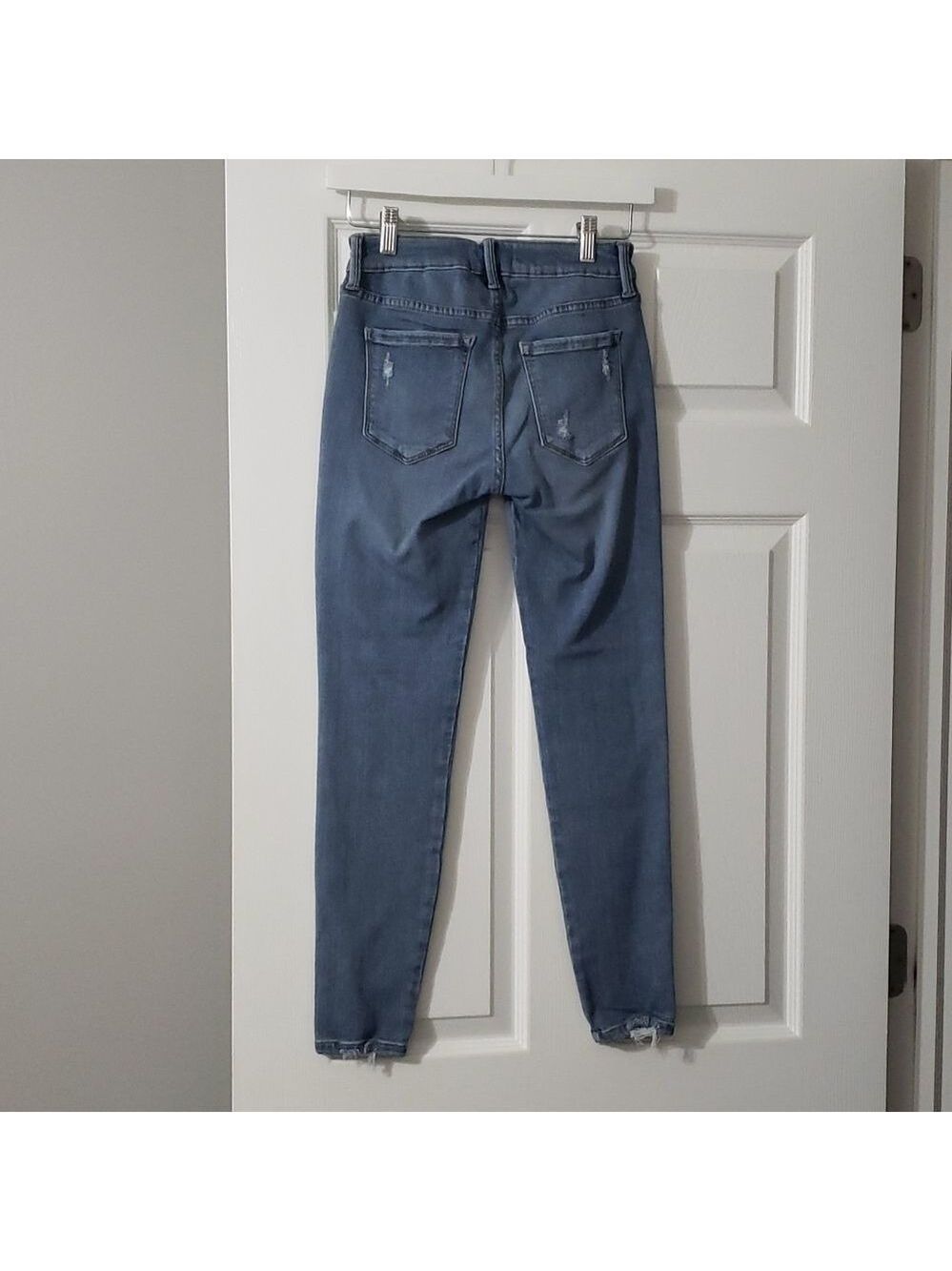 Jeans - Picture 3 of 7